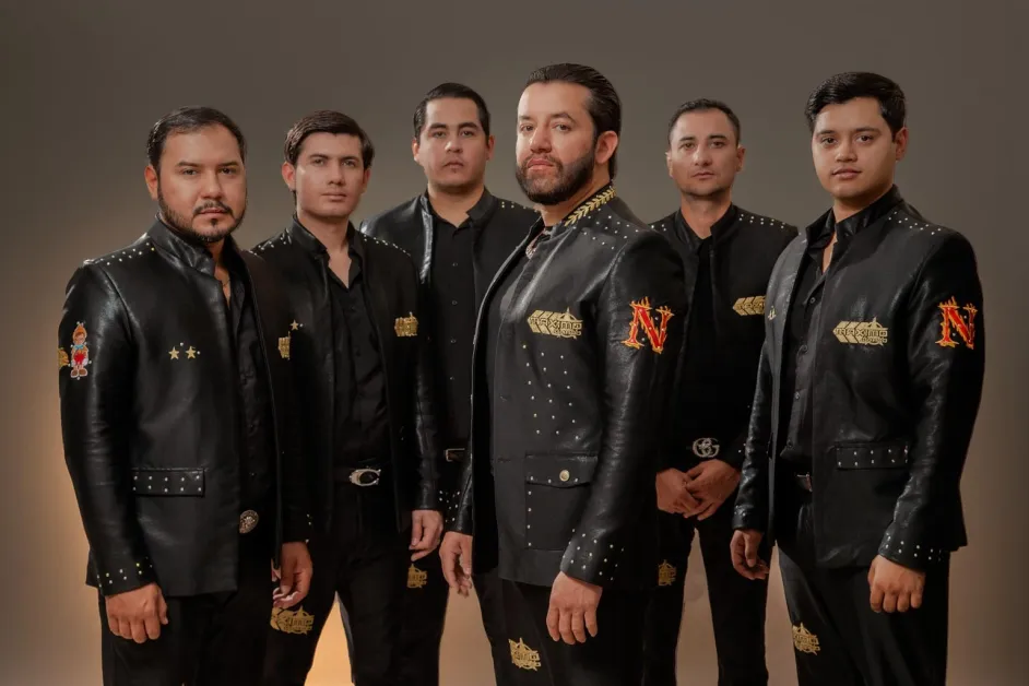 Grupo Máximo Grado